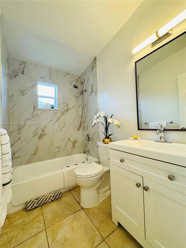 Photo - 3370 Frow Ave
