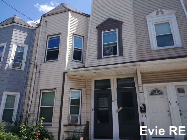 Photo - 66 Hano St
