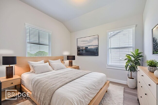 Photo - 933 Jacquelyne Dr