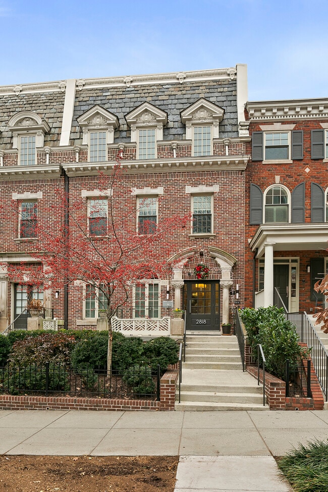 Photo - 2818 Connecticut Ave NW Unit #3