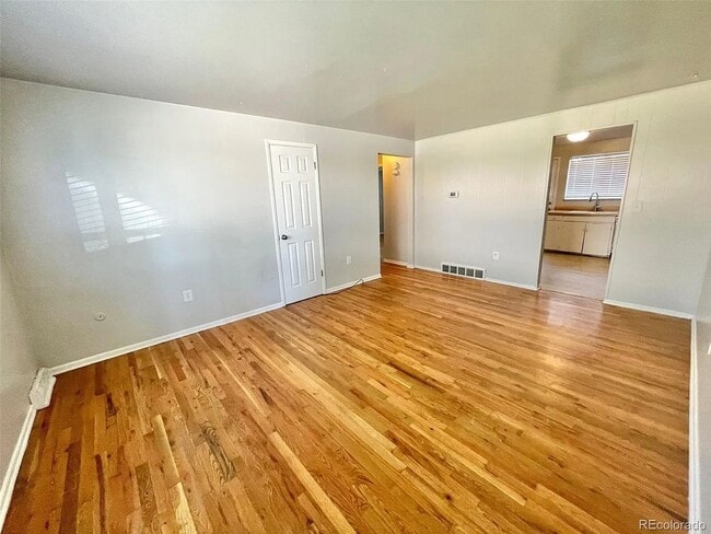 Photo - 6014 S Prince St