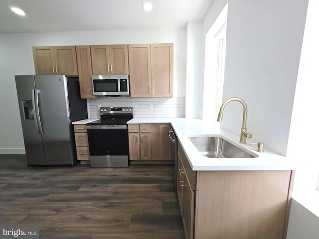 Photo - 1520 S 22nd St Unit 1