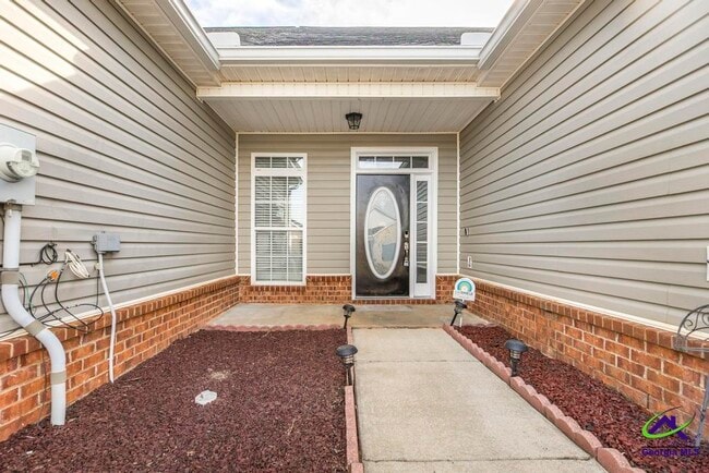 Photo - 206 Beau Claire Cir