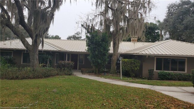 Highlands County Fl Apartments For Rent Forrent Com