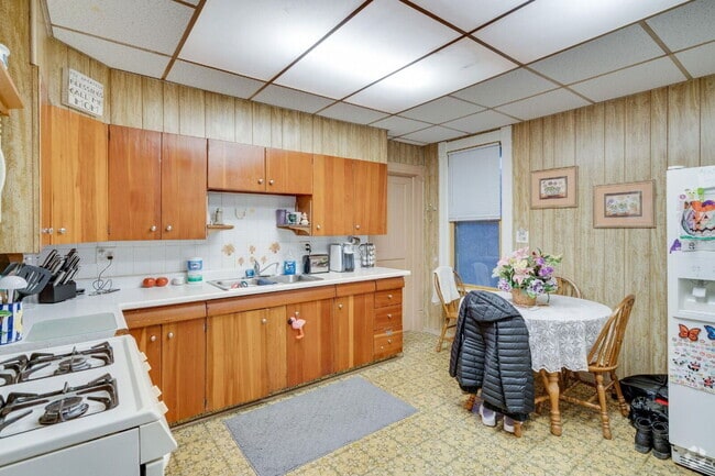 Building Photo - 4219 7th Ave Rental