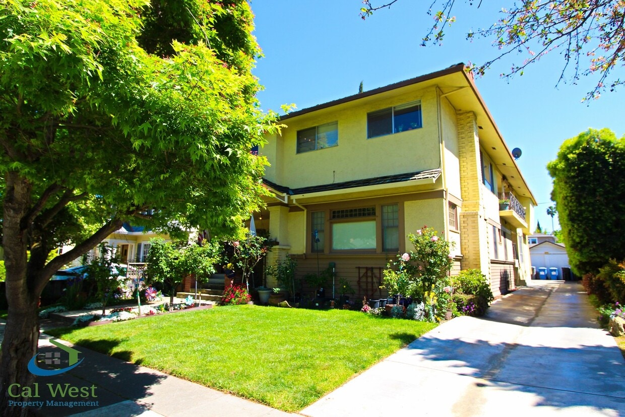 $1995 - Rose Garden Junior 1 Bedroom Apart... - $2095 - Rose Garden Junior 1 Bedroom Apart...