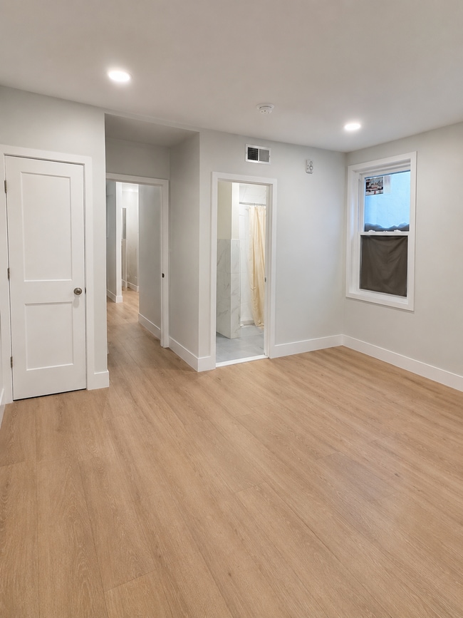 Photo - 3411 Baring St Unit 1F-RoomA