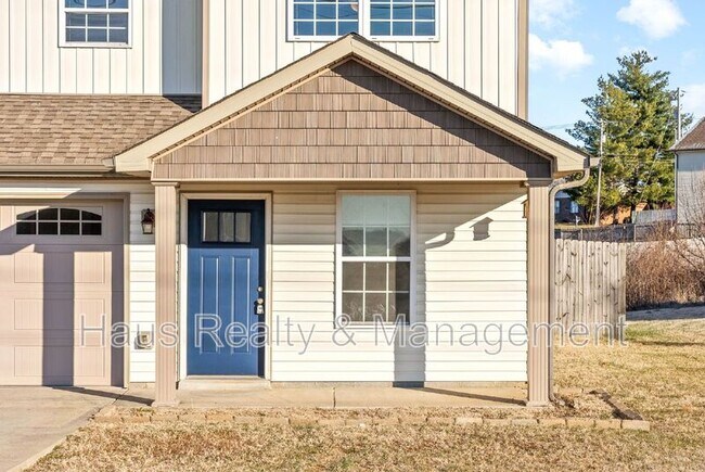 Photo - 112 Bob White Trail