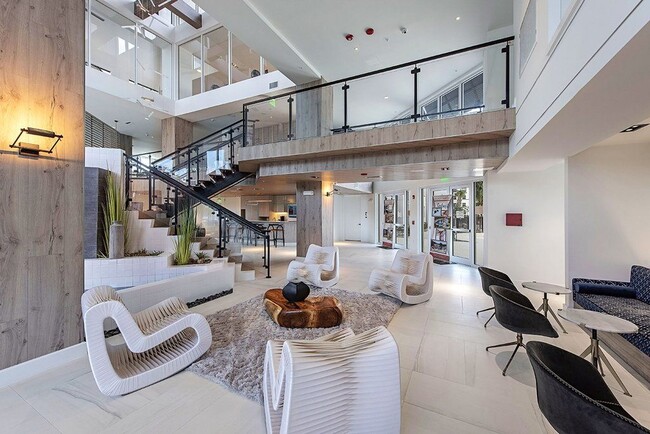 Legacy Naples Apartments