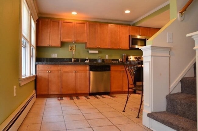 Photo - 14 Essex St Unit 14