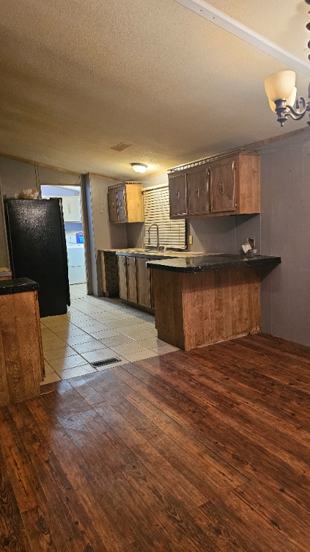 Photo - 101 W Apple Blossom Ln