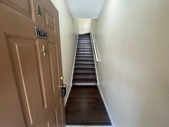 Photo - 17952 Villa Creek Dr