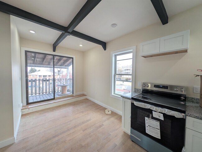 Photo - 5 Lowell Cir Unidad 3