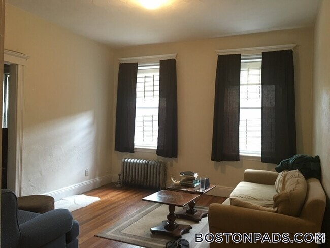 Building Photo - 9 Egremont Rd Rental