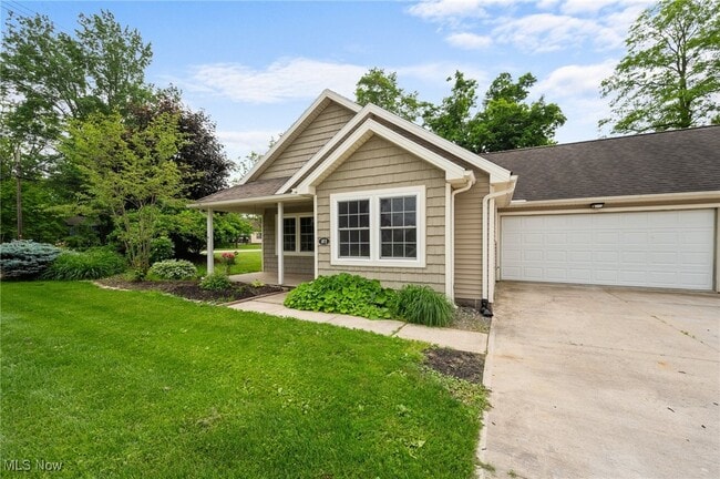 Photo - 3031 Logan Ln N Unidad 1