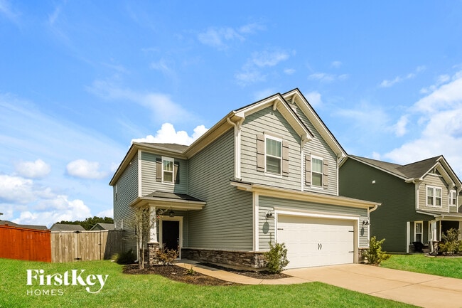 Photo - 437 Northern Red Oak Dr