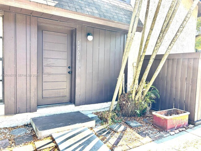 Photo - 1761 Bayberry Dr