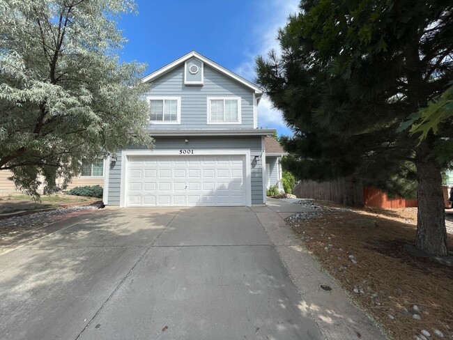 Updated 4 Bedroom Home In Stetson Hills! - Updated 4 Bedroom Home In Stetson Hills!