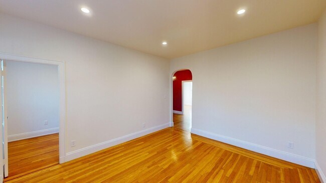 Photo - 116 Englewood Ave Unit 25