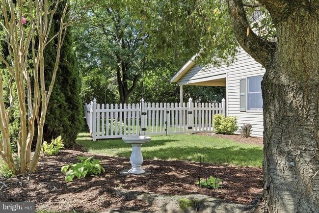 312 Woodvale Dr