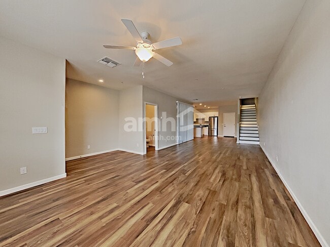Photo - 20747 W Maiden Ln