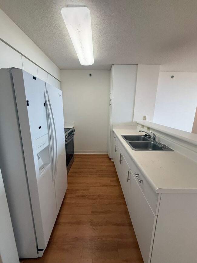 Photo - AC in Every Room. TWO Parking Stalls. Unit 603