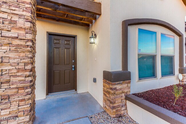 Photo - 14289 Desert Sky Dr