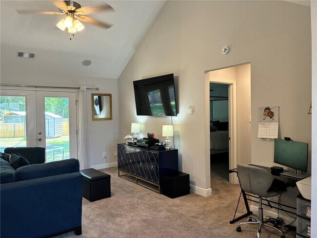 Photo - 9399 Fox Ct E
