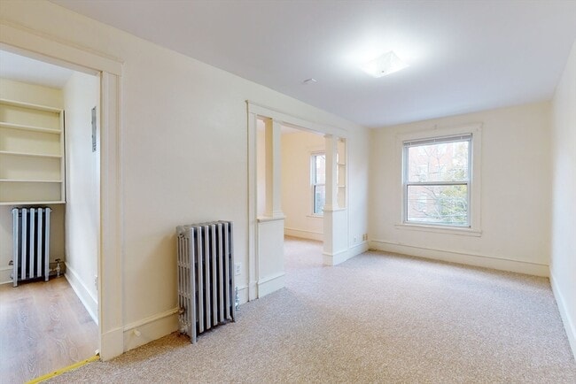 Photo - 34 Crescent 4 Crescent Unit 4