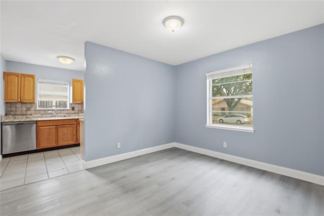 Photo - 3721 McKinley Dr