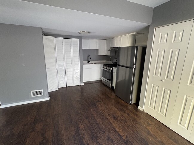 Photo - 4W S Fernwood Dr