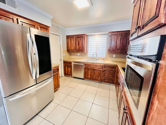 Photo - Beautiful 3 Bedroom 2 Bath Home with SOLAR...