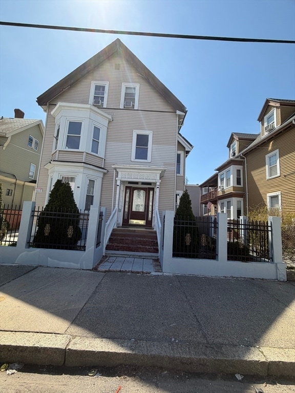 Building Photo - 40 Rogers Ave Unit 2