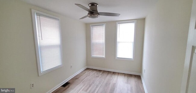 Photo - 1332 W Silver St