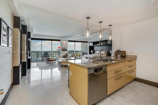 Photo - 1800 S Ocean Dr Unidad 3109