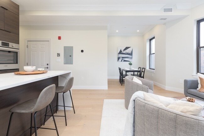 Photo - 565 Massachusetts Ave Unit 3