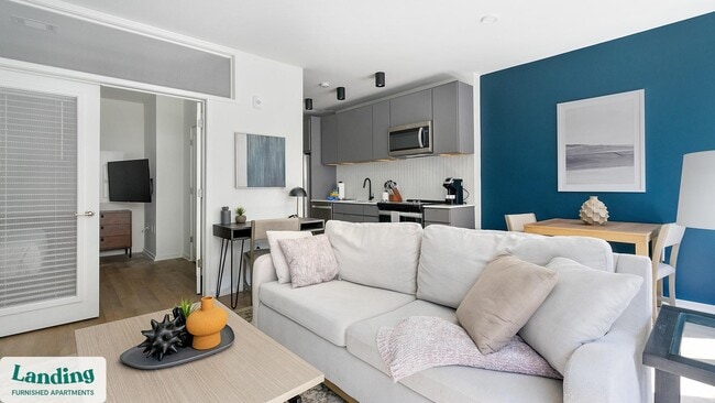 Photo - 318 W Corporation St Unidad 1-221.1408471