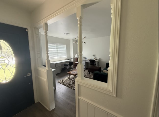 Photo - 1729 Lenox Dr