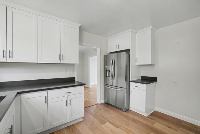 Photo - 737 North Point St Unit 737