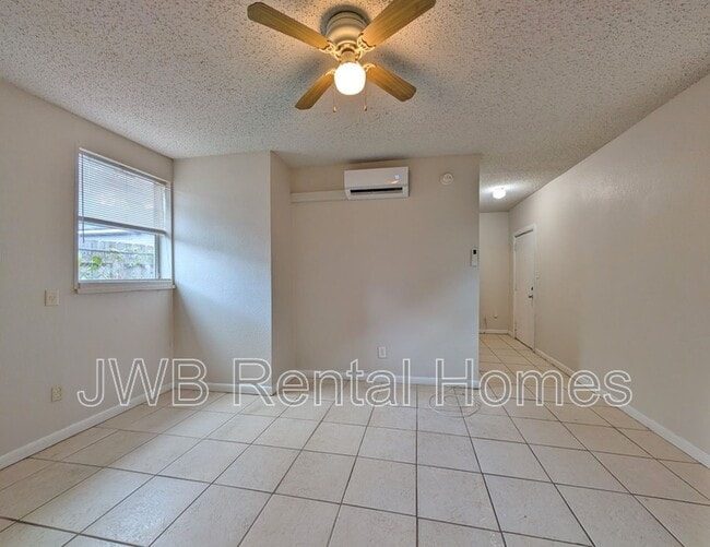 Photo - 1943 Hardee St Unidad 2