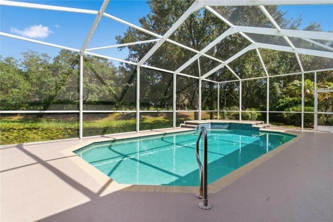 Photo - 7051 Derwent Glen Cir