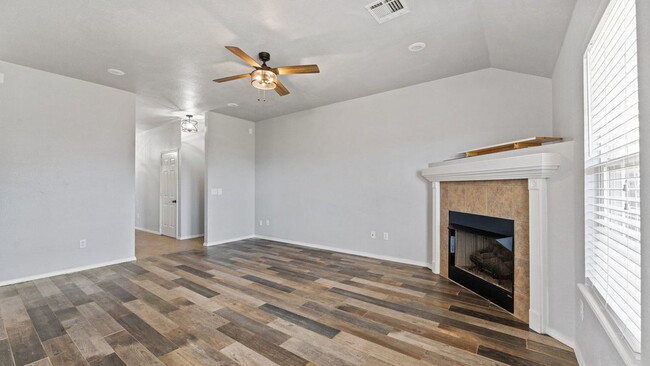 Photo - "Charming 3-Bed, 2-Bath Home in Centerton – Your Cozy Retreat Awaits!"