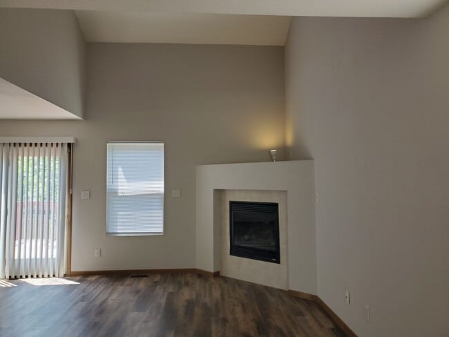 Photo - Beautiful 3BR, 3.5BTH home near Lake Sherwood. Washburn Rural Schools.
