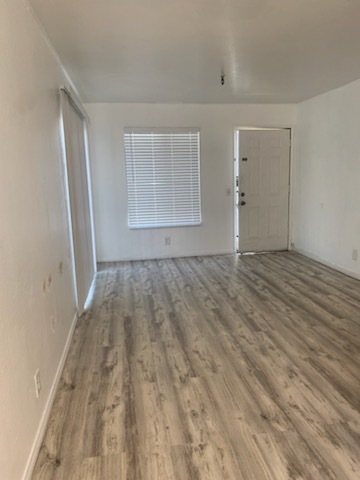 Photo - 12923 Doty Ave Apartments