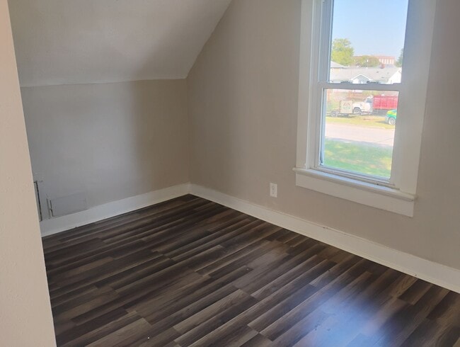 Photo - 1325 Jefferson Ave Unit 1325 Jefferson Ave #2