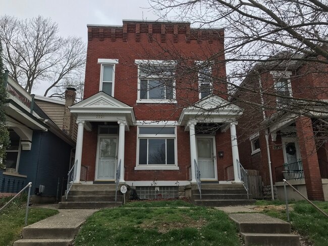 Photo - 2221 Oakland Ave