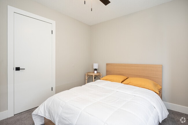 2BR, 1.5BA Model