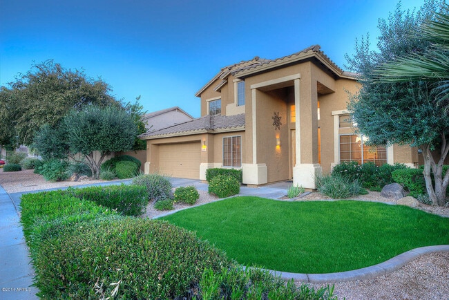 Building Photo - 553 N Kimberlee Way Rental