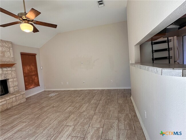 Photo - 1303 Girard St