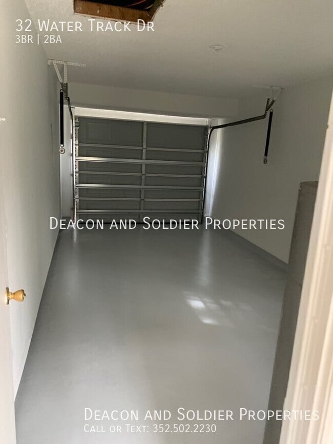 Photo - 32 Water Track Dr